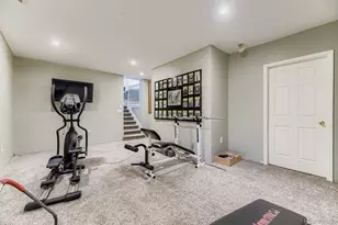 6910 W Floyd Ave, Lakewood, CO 80227 - Photo 32
