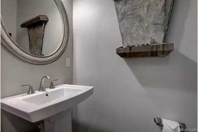 8061 E 50th Place, Denver, CO 80238 - Photo 20