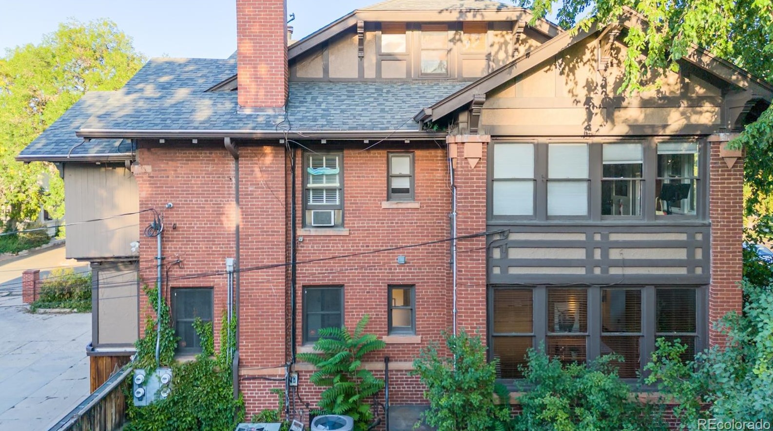 801 Emerson St, Denver CO  80218-3220 exterior