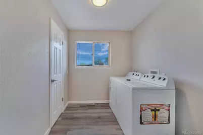 293 W Hahns Peak Avenue, Pueblo West, CO 81007 - Photo 18