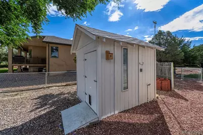 293 W Hahns Peak Avenue, Pueblo West, CO 81007 - Photo 30