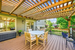 3298 E Phillips Dr, Centennial, CO 80122 - Photo 16