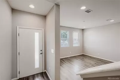 16214 E 47th Drive, Denver, CO 80239 - Photo 4