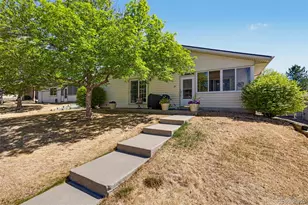 21 Curtis Ct, Broomfield, CO 80020 - Photo 28