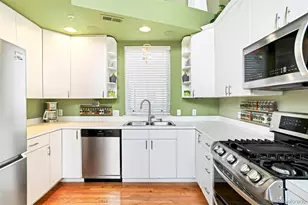 790 N Clarkson St, Denver, CO 80218 - Photo 8