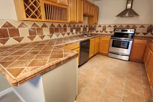 755 S Clinton St, Denver, CO 80247 - Photo 16