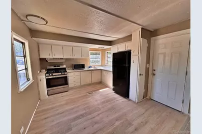 220 Mount View Lane, Colorado Springs, CO 80907 - Photo 6