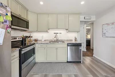 13611 E Nevada Place, Aurora, CO 80012 - Photo 10