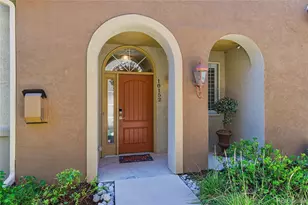 10152 Bluffmont Ln, Lone Tree, CO 80124 - Photo 2