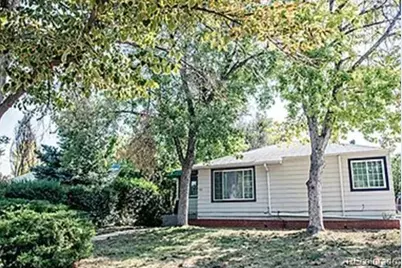 832 Elmira Street, Aurora, CO 80010 - Photo 2