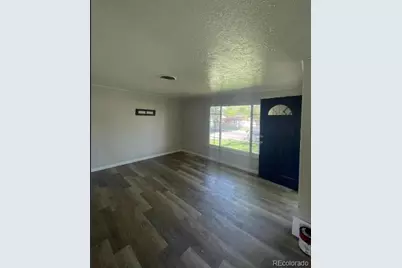 832 Elmira Street, Aurora, CO 80010 - Photo 4