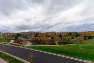 10262 Greentrail Cir, Lone Tree, CO 80124 - Photo 44