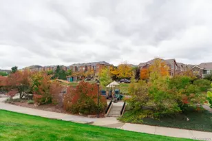 10262 Greentrail Cir, Lone Tree, CO 80124 - Photo 46