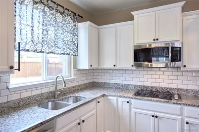 25462 E 2nd Place, Aurora, CO 80018 - Photo 12