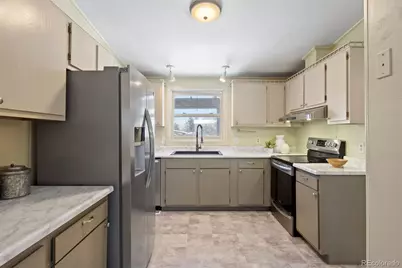 8646 S Carr Street, Littleton, CO 80128 - Photo 8