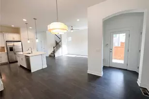 10260 E 57th Pl, Denver, CO 80238 - Photo 8