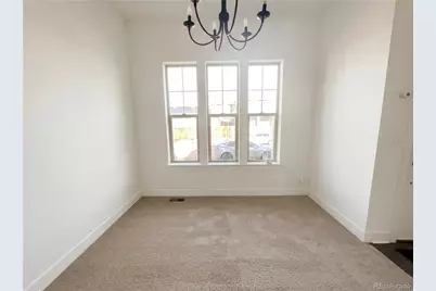 10260 E 57th Place, Denver, CO 80238 - Photo 6