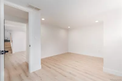 532 Galena Street, Aurora, CO 80010 - Photo 20