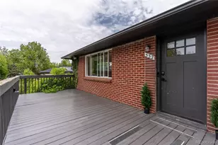 532 Galena St, Aurora, CO 80010 - Photo 2
