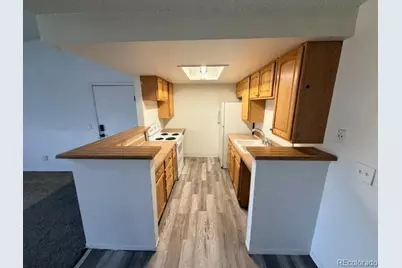 904 S Walden Way #204, Aurora, CO 80017 - Photo 8