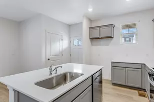 1358 S Chester St, Denver, CO 80247 - Photo 20