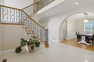 2819 Canyon Crest Dr, Highlands Ranch, CO 80126 - Photo 4