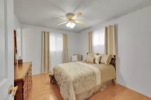 6769 W 70th Ave, Arvada, CO 80003 - Photo 14