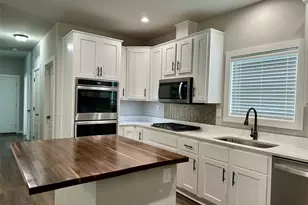 353 Steamboat Dr, Gypsum, CO 81637 - Photo 4