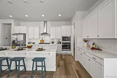 7051 S White Crow Way, Aurora, CO 80016 - Photo 16