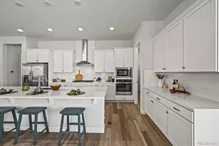 7051 S White Crow Wy, Aurora, CO 80016 - Photo 16