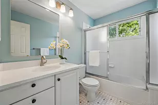 2252 S Yosemite Cir, Denver, CO 80231 - Photo 32