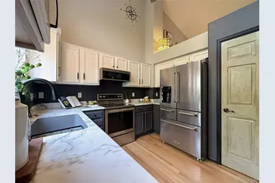3933 S Quemoy Way, Aurora, CO 80018 - Photo 10