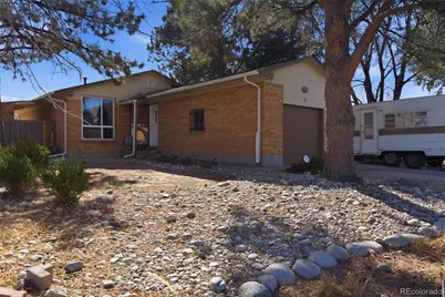 12234 E Berkeley Place, Denver, CO 80239 - Photo 2