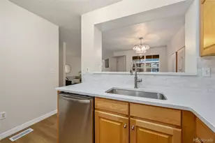 13291 Holly St, Thornton, CO 80241 - Photo 10