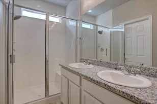 6612 N Ceylon St, Denver, CO 80249 - Photo 12