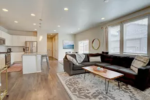 6612 N Ceylon St, Denver, CO 80249 - Photo 4