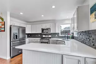 9989 Deer Creek St, Highlands Ranch, CO 80129 - Photo 8