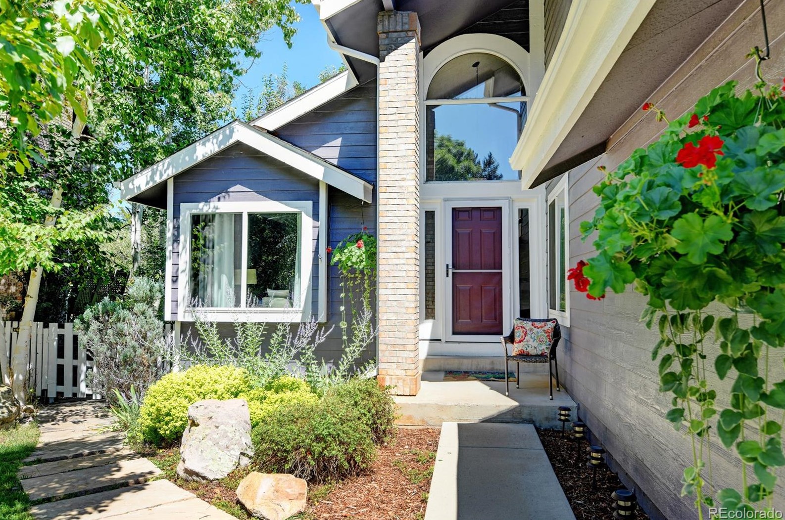 6 Dawn Heath Dr, Littleton, CO 80127-5700