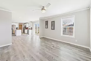 105 E Cellini Dr, Pueblo, CO 81007 - Photo 6