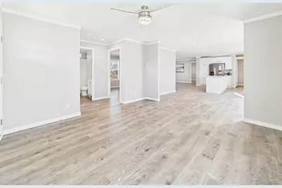 105 E Cellini Drive, Pueblo, CO 81007 - Photo 8