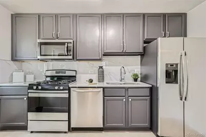 2100 N Franklin Street #20, Denver, CO 80205 - Photo 18