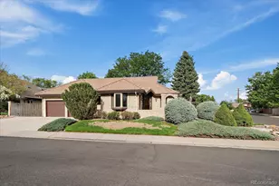 2618 Beech Cir, Longmont, CO 80503 - Photo 2