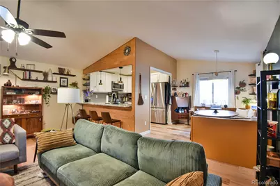 9661 W Dumbarton Place, Littleton, CO 80123 - Photo 10