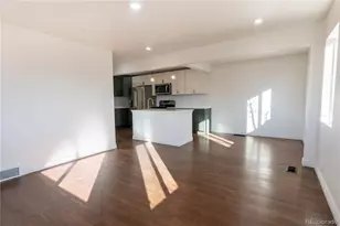 6446 Monaco St, Commerce City, CO 80022 - Photo 2