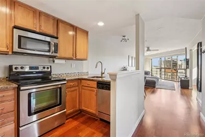 100 Park Avenue W #405, Denver, CO 80205 - Photo 10