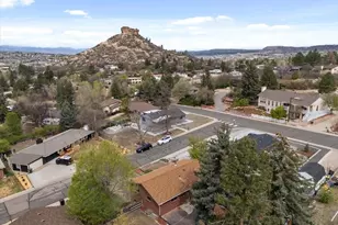 570 Vista Dr, Castle Rock, CO 80104 - Photo 2