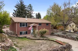 570 Vista Dr, Castle Rock, CO 80104 - Photo 4
