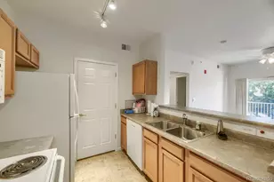 15700 E Jamison Dr, Englewood, CO 80112 - Photo 10