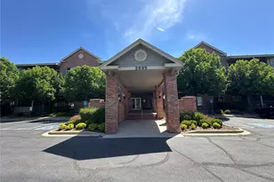 2895 W Riverwalk Cir, Littleton, CO 80123 - Photo 10