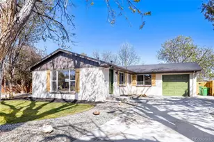 136 Agate Way, Broomfield, CO 80020 - Photo 2